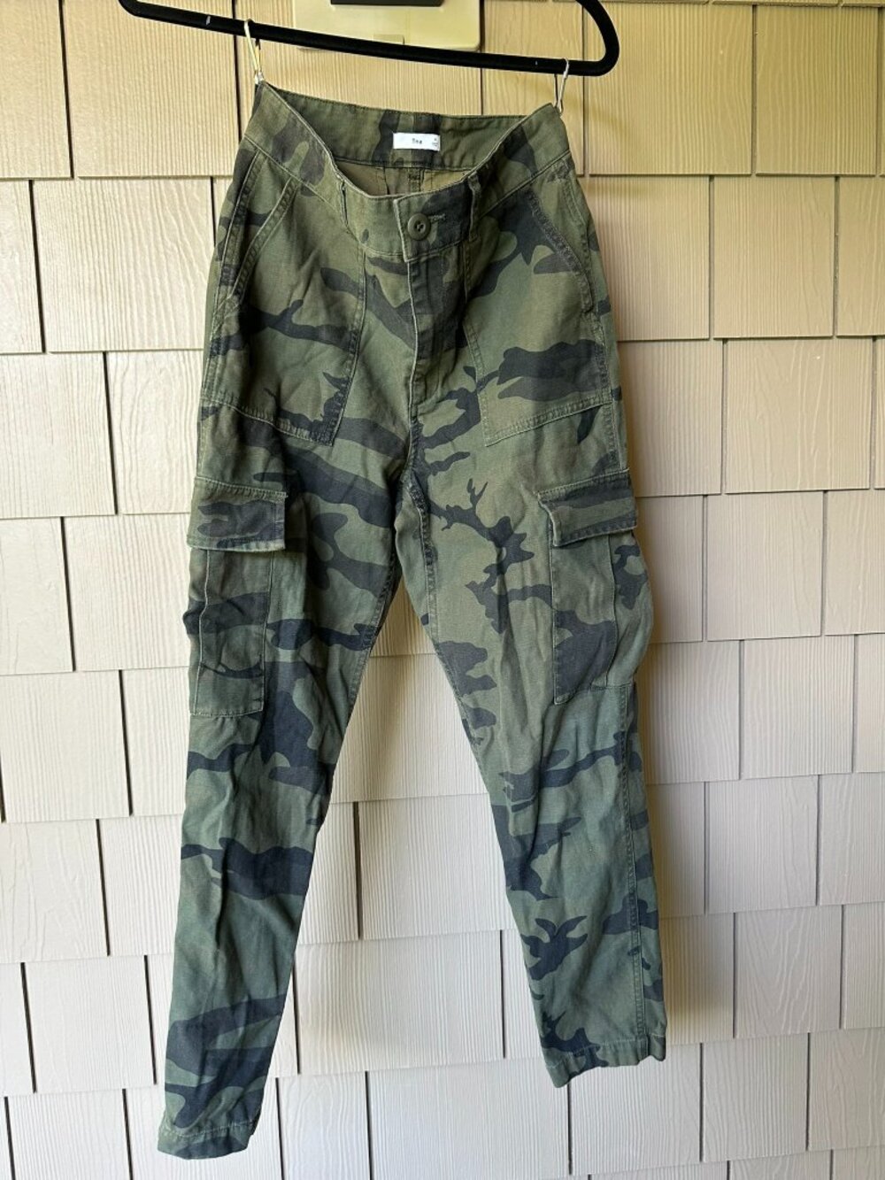 Aritzia TNA Camo Cargo Pants | Army Green Utility Pants | Size 4